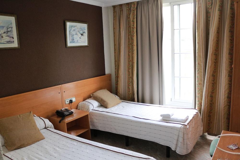 Hotel New Sanz Torremolinos Bagian luar foto