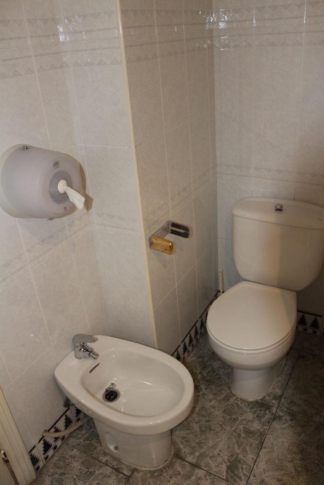 Hotel New Sanz Torremolinos Bagian luar foto